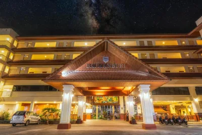 Baumanburi Hotel Patong – Foto 8